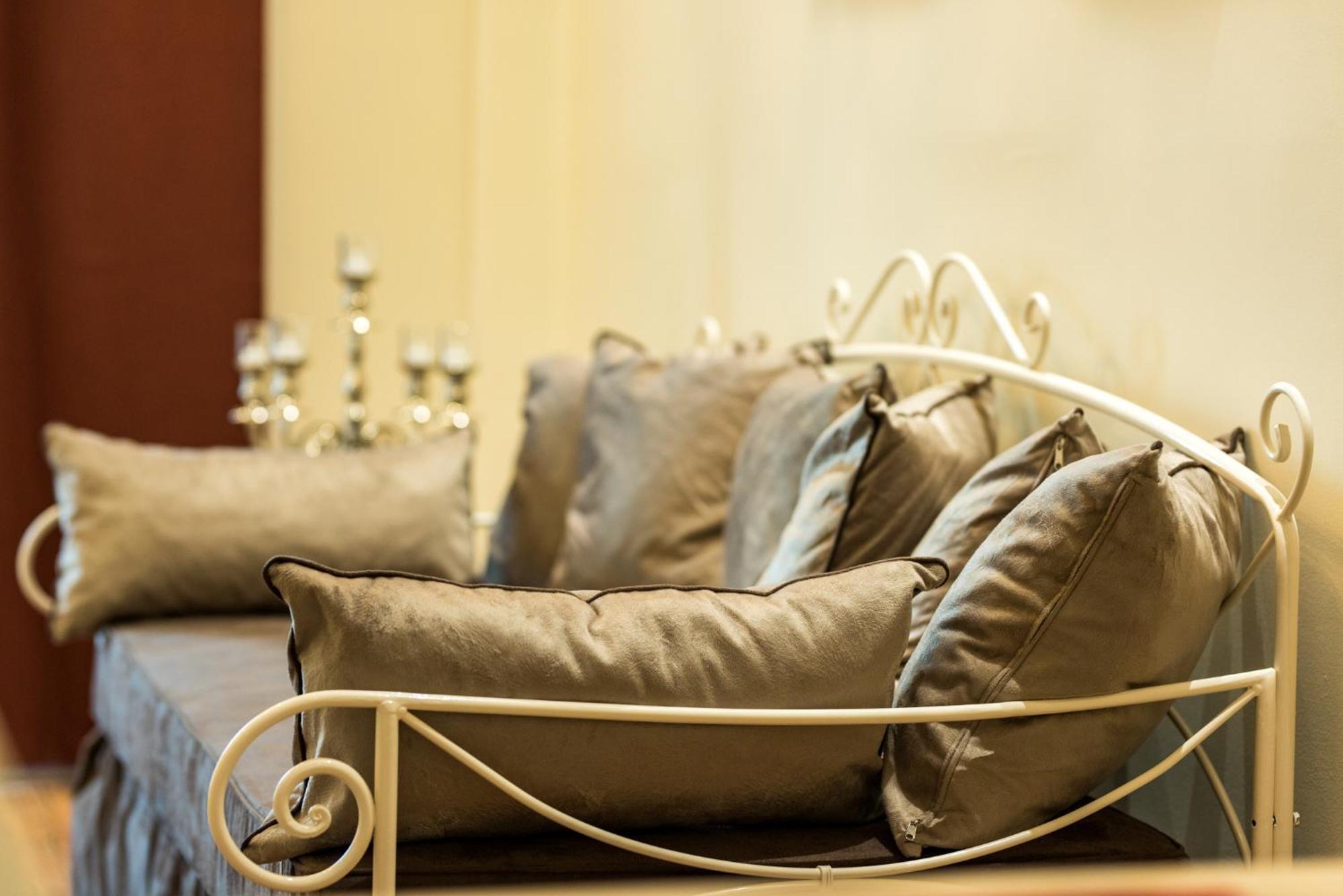 Oinoelia Luxury Suites & Residence بوتوس المظهر الخارجي الصورة